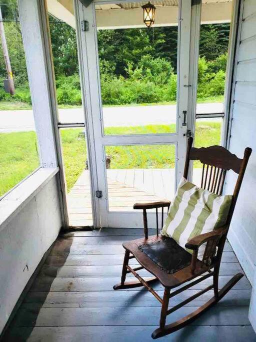Chalets Nabu La Sacacomie - Riviere - Billard Saint-Alexis-des-Monts Eksteriør bilde
